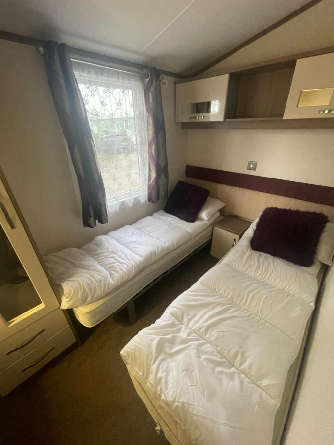 Luxury Static Home 2 Bed Sleeps 6 เกรทยาร์มัธ ภายนอก รูปภาพ