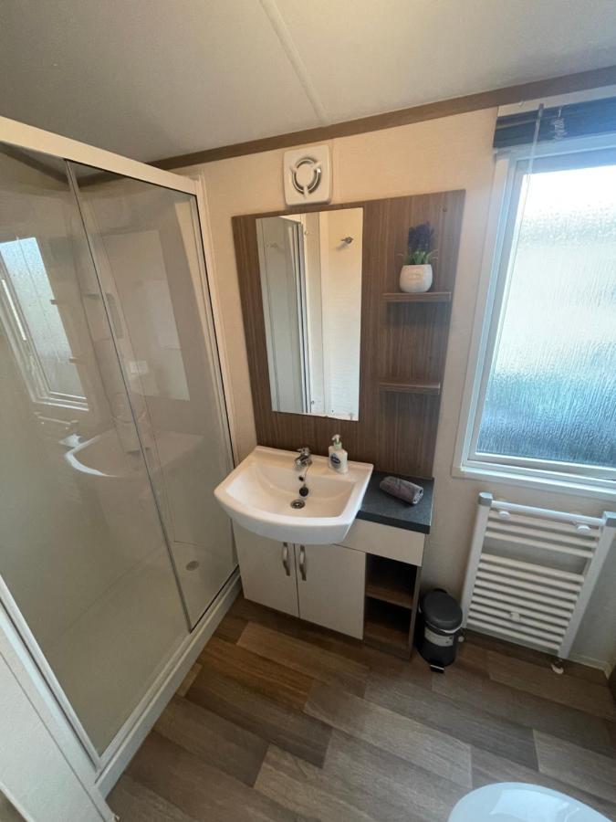 Luxury Static Home 2 Bed Sleeps 6 เกรทยาร์มัธ ภายนอก รูปภาพ