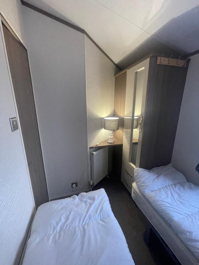 Luxury Static Home 2 Bed Sleeps 6 เกรทยาร์มัธ ภายนอก รูปภาพ